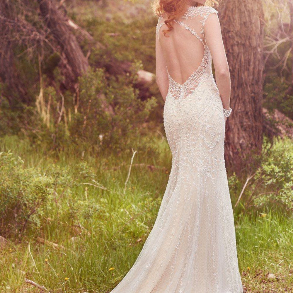 Backless Wedding Dress, Maggie Sottero Size 10 Ivory Sparkly Wedding Dress